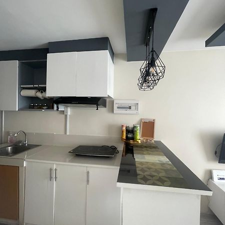8 Spatial Condominium Davao Экстерьер фото