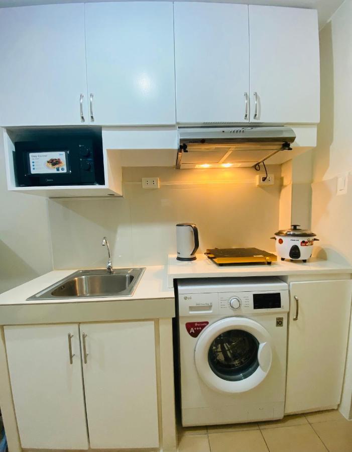 8 Spatial Condominium Davao Экстерьер фото
