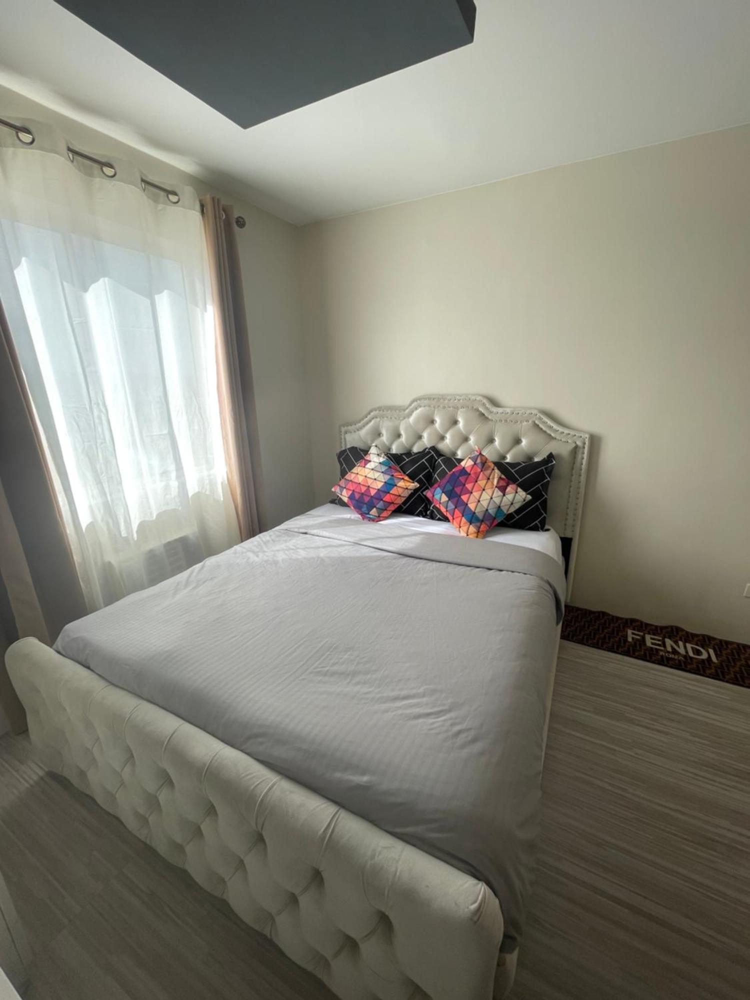 8 Spatial Condominium Davao Экстерьер фото